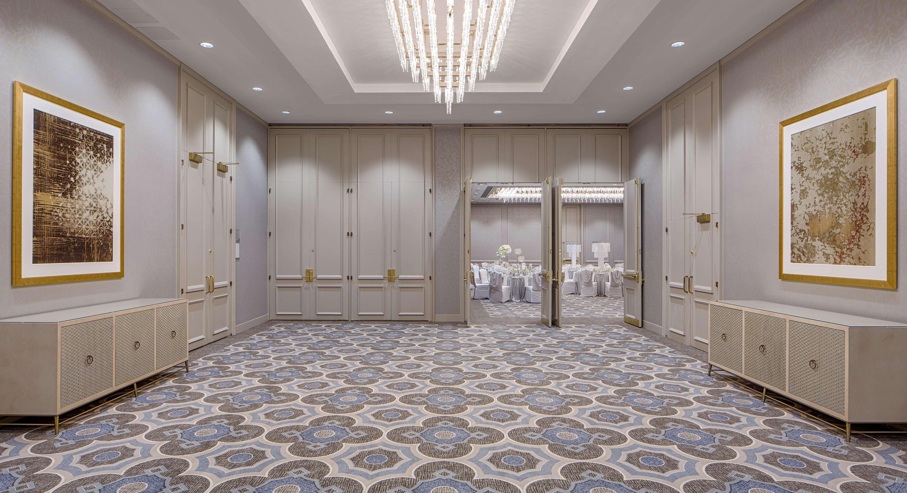 Hotel Doubletree By Hilton Greenway Plaza 4*