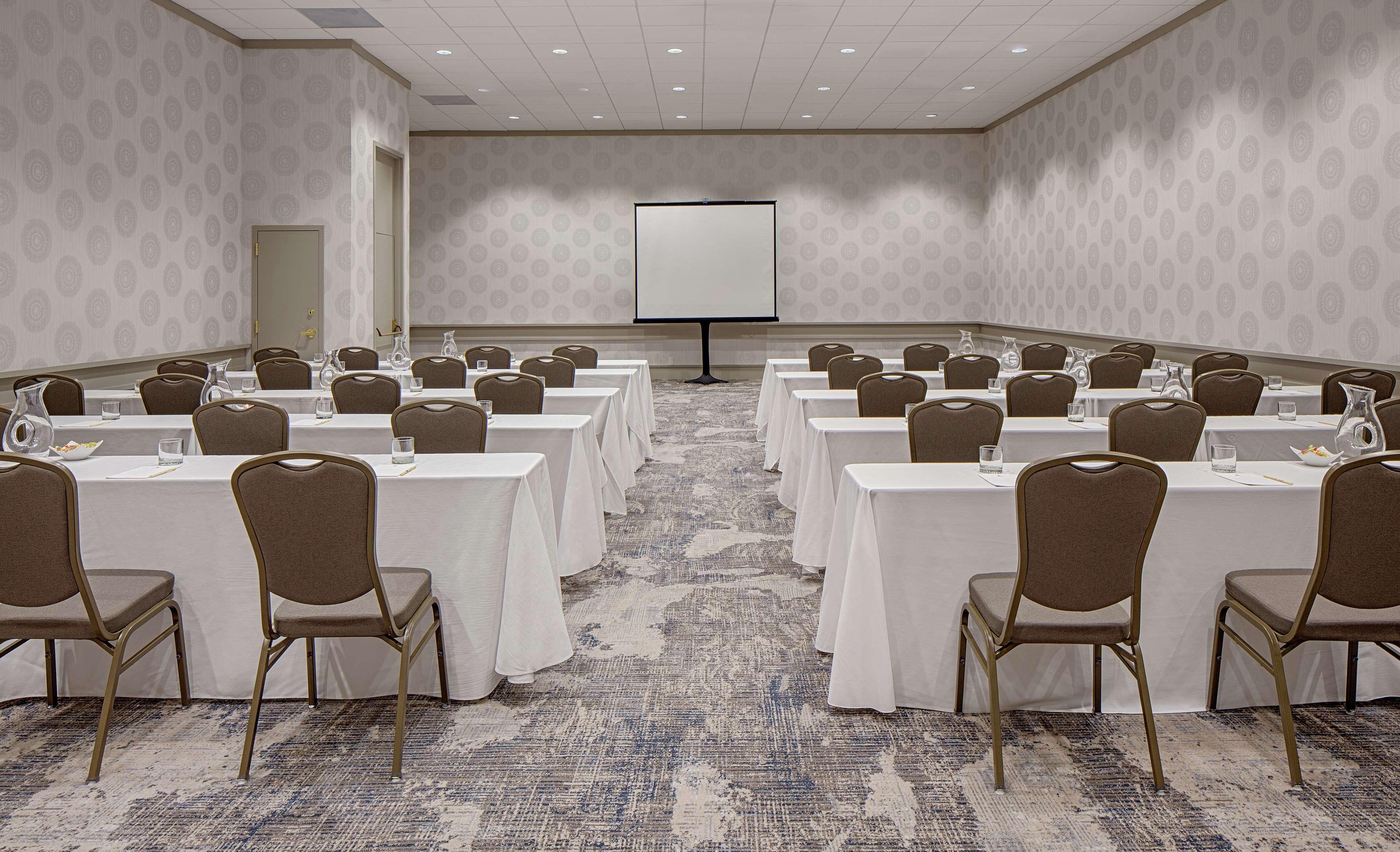 Hotel Doubletree By Hilton Greenway Plaza Houston