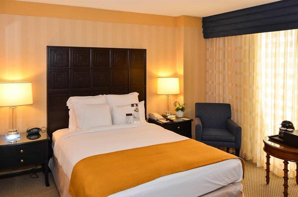 Doubletree By Hilton Greenway Plaza Hotel Houston