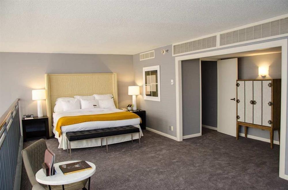 Doubletree By Hilton Greenway Plaza