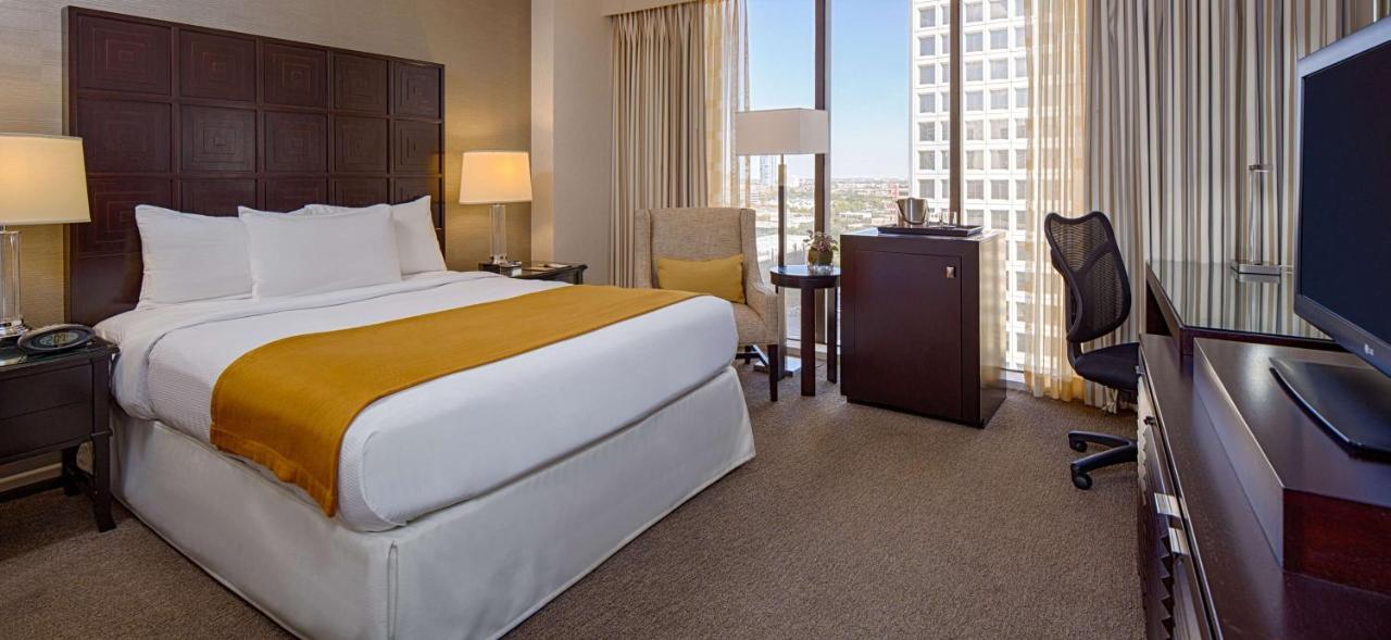 Doubletree By Hilton Greenway Plaza Hotel