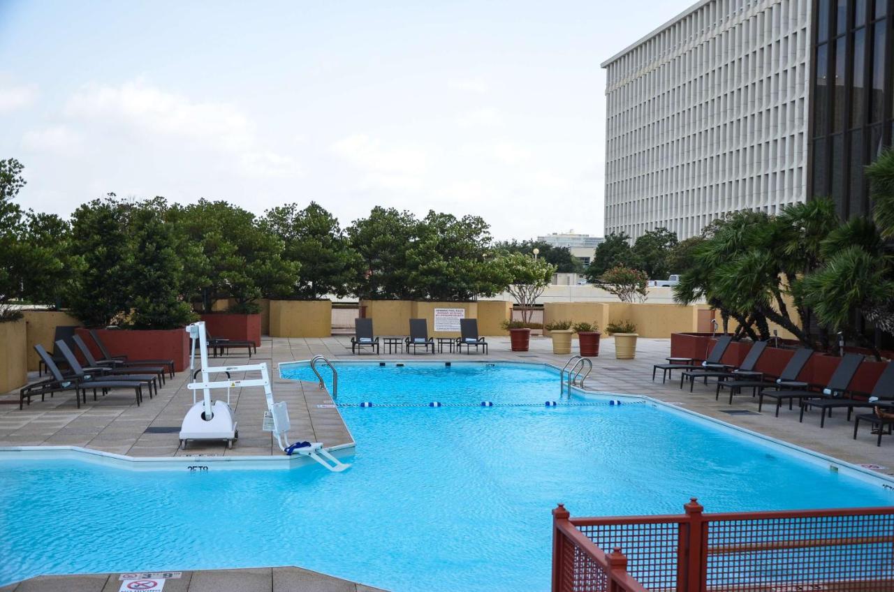 Doubletree By Hilton Greenway Plaza 4*