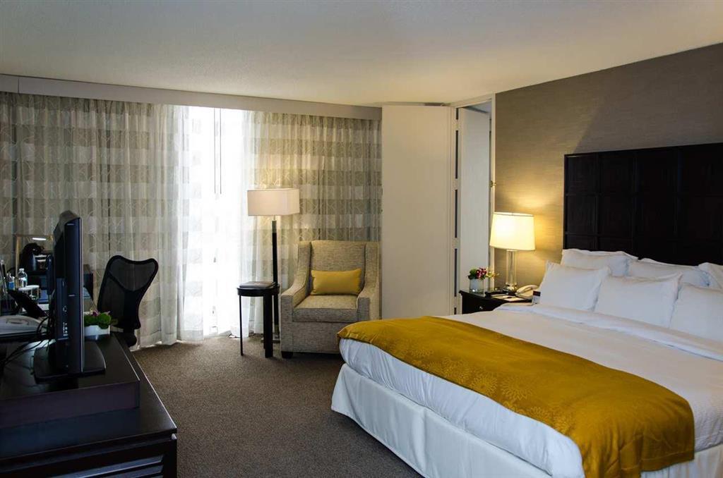 Hotel Doubletree By Hilton Greenway Plaza 4*