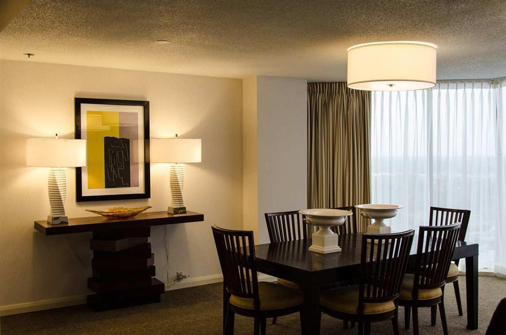Doubletree By Hilton Greenway Plaza 4* Houston