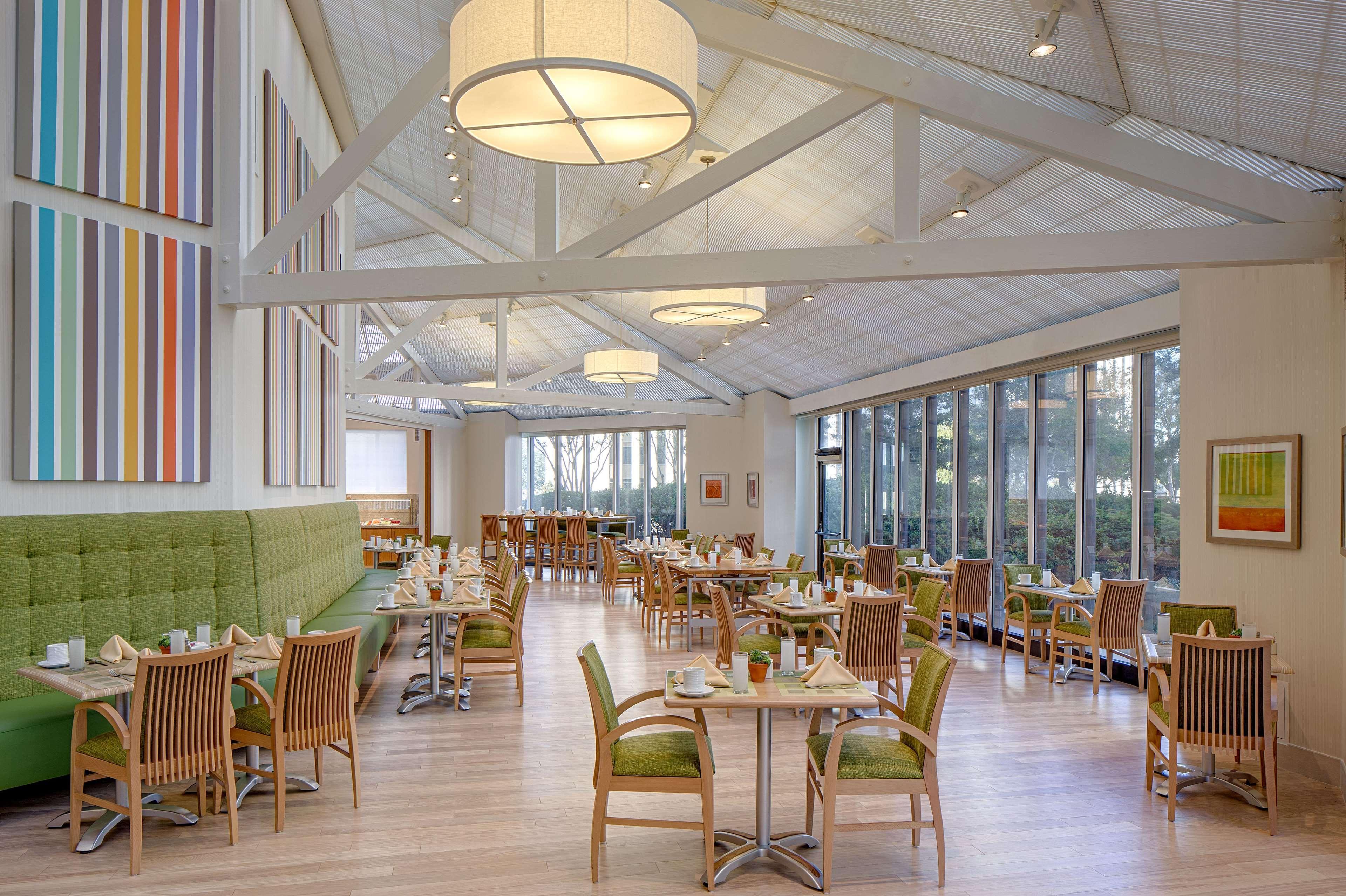 Doubletree By Hilton Greenway Plaza